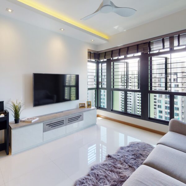 Prev Gallery